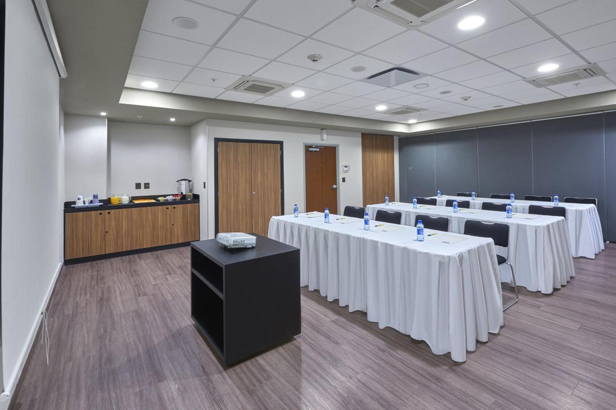 City Express By Marriott Reynosa Aeropuerto Exterior foto